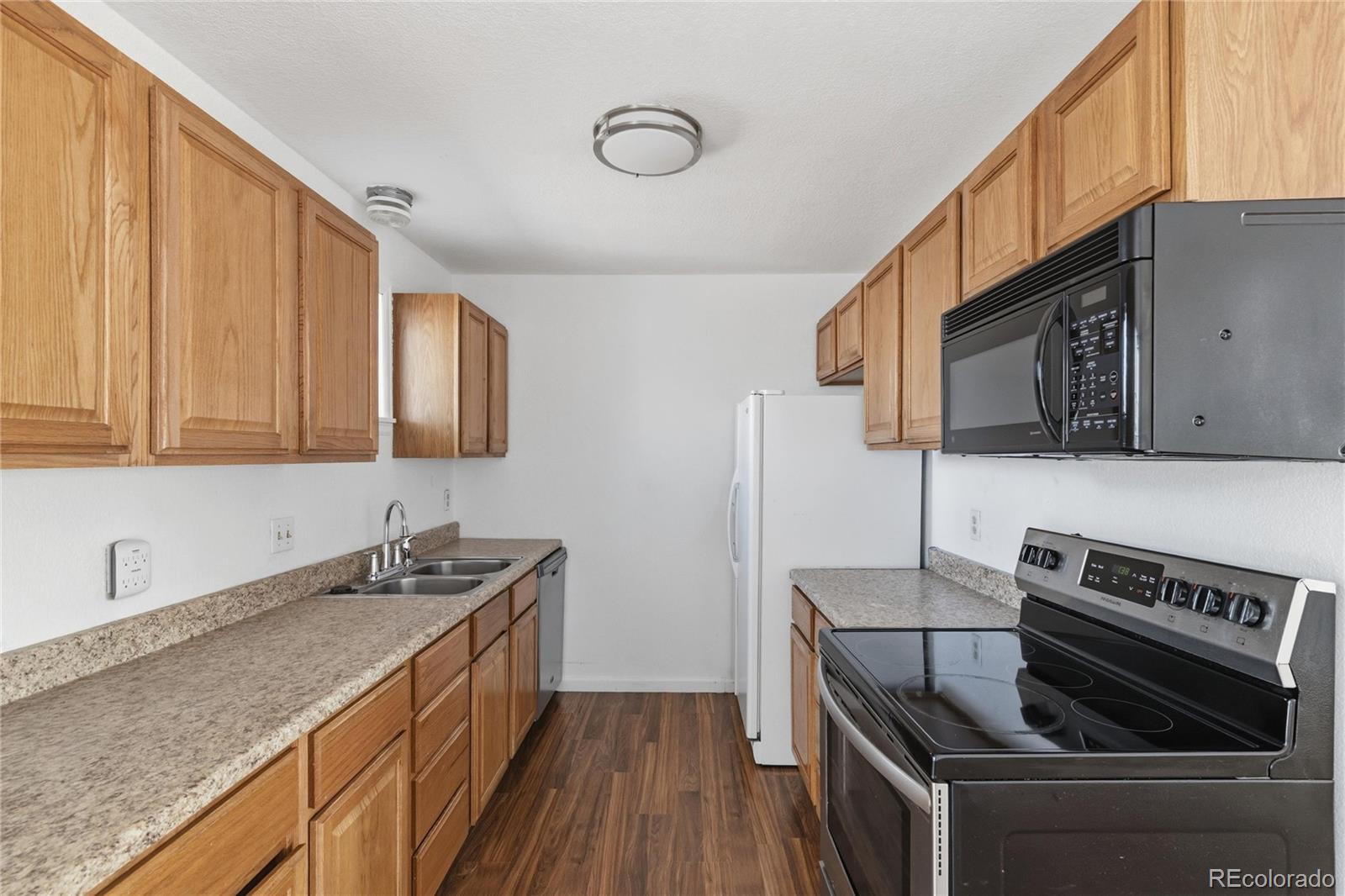 MLS Image #6 for 150  birch street,hudson, Colorado