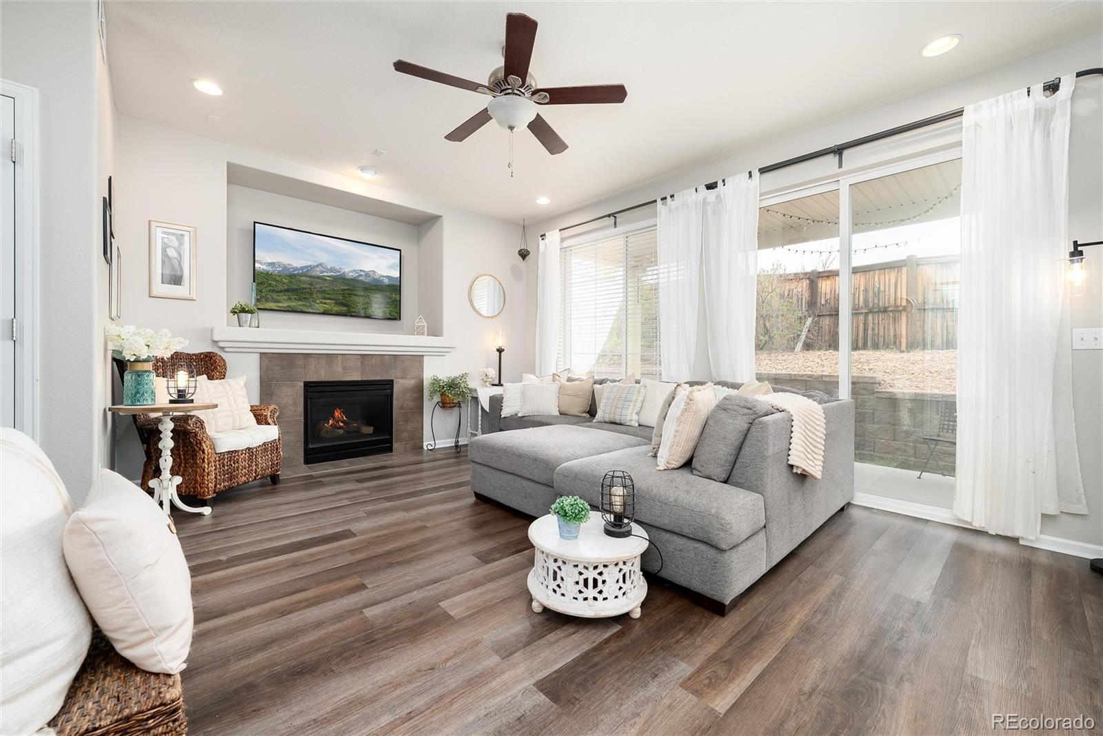 MLS Image #13 for 2087  coach house loop,castle rock, Colorado
