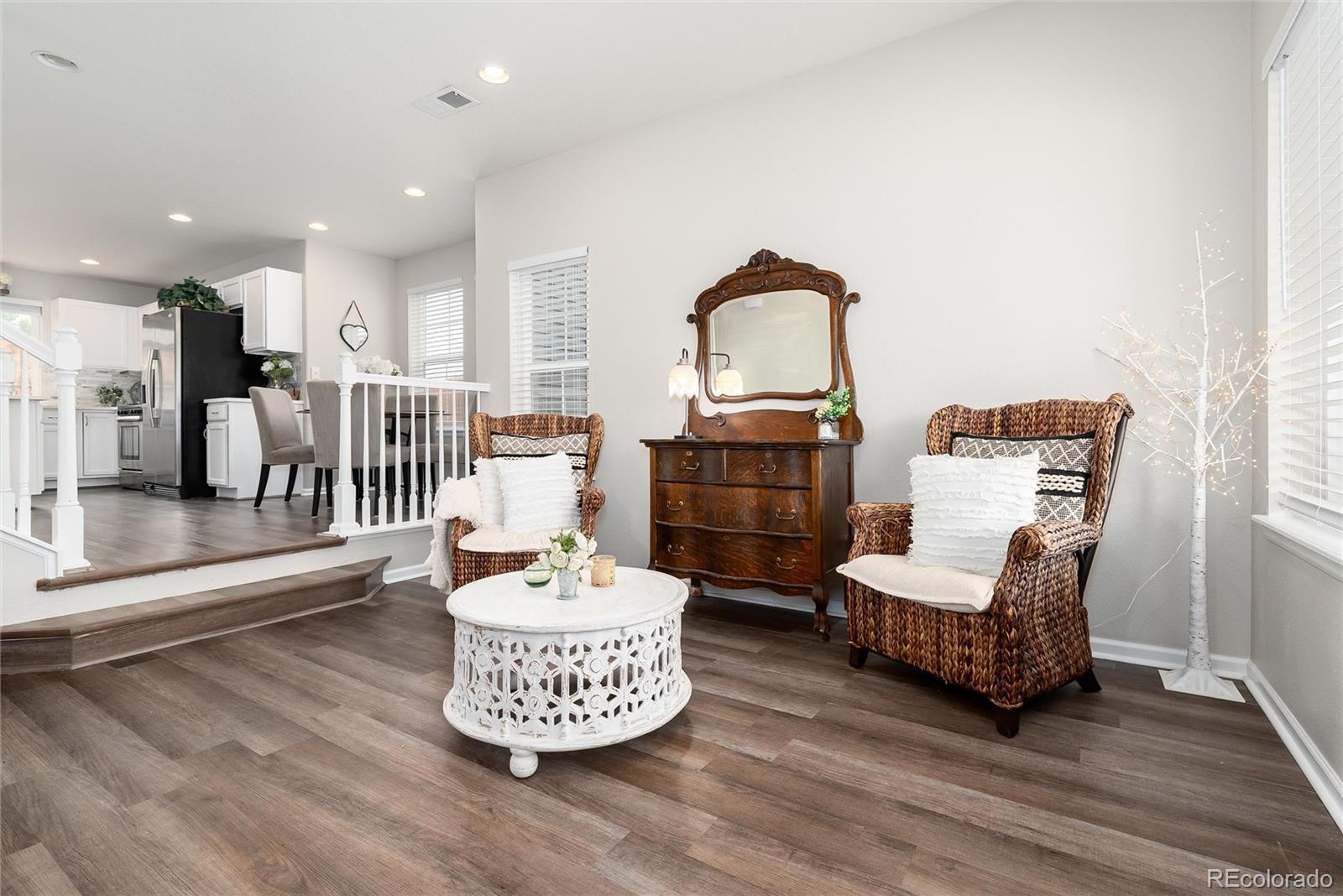 MLS Image #5 for 2087  coach house loop,castle rock, Colorado
