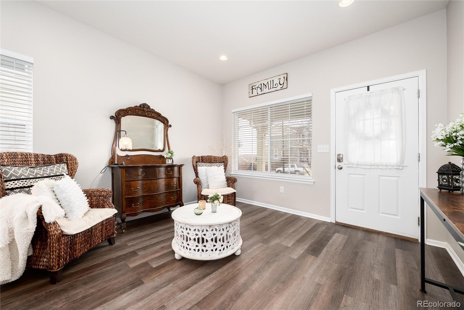 MLS Image #6 for 2087  coach house loop,castle rock, Colorado