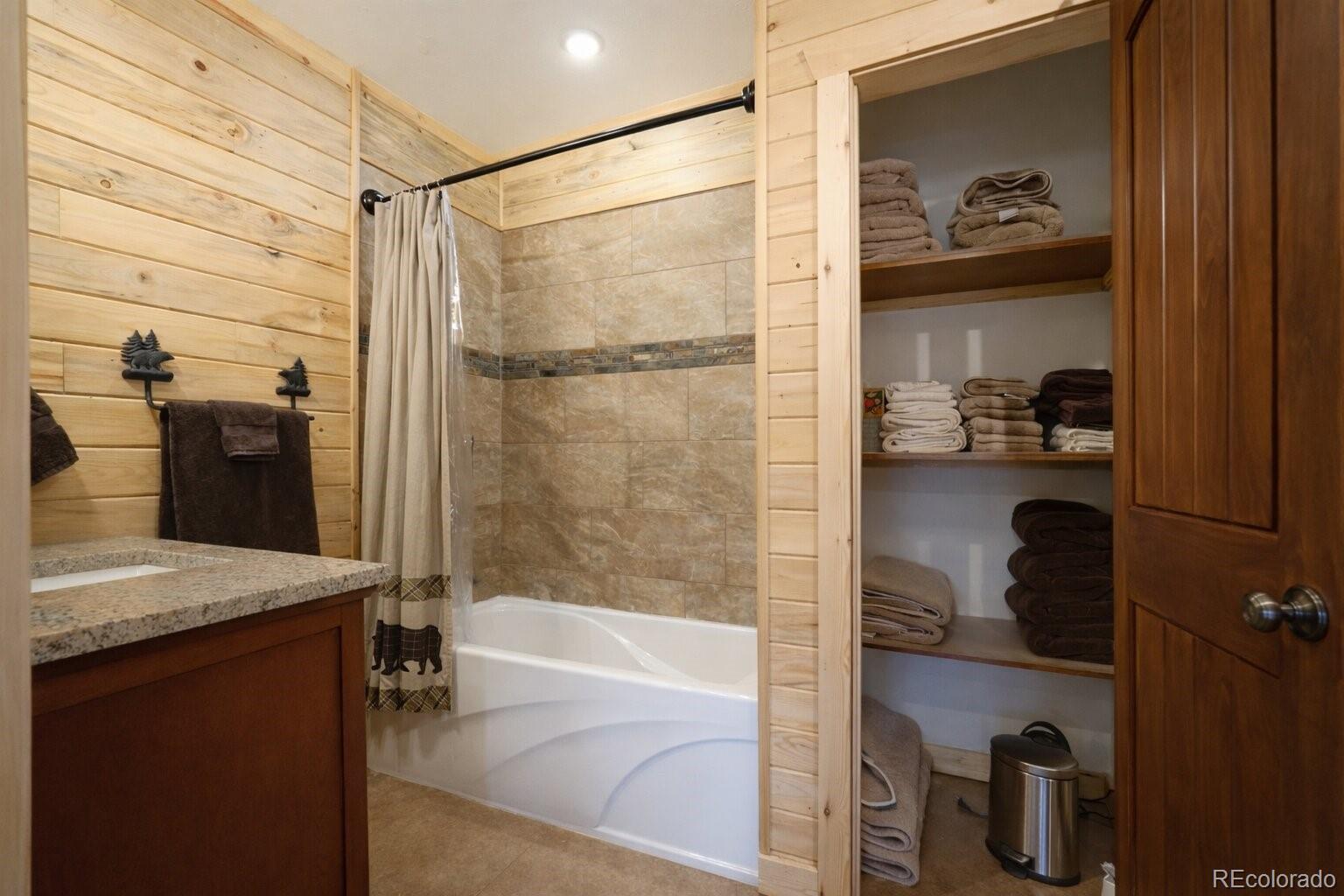 MLS Image #33 for 1325  primavera pl ,la veta, Colorado