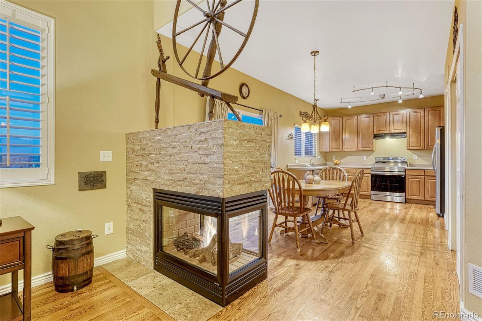 MLS Image #2 for 7074  alcove springs drive,colorado springs, Colorado