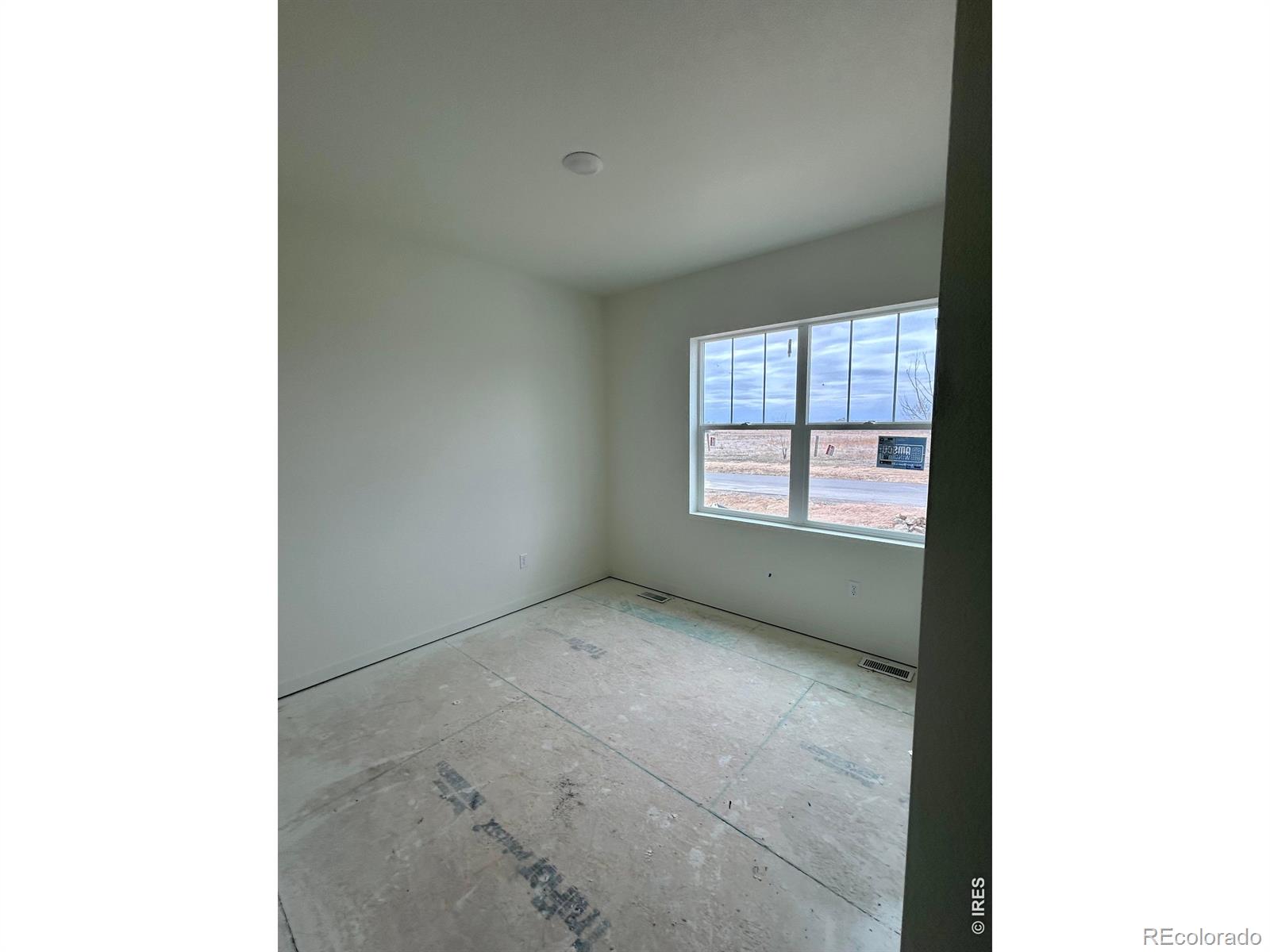 MLS Image #5 for 210  buckboard drive,hudson, Colorado