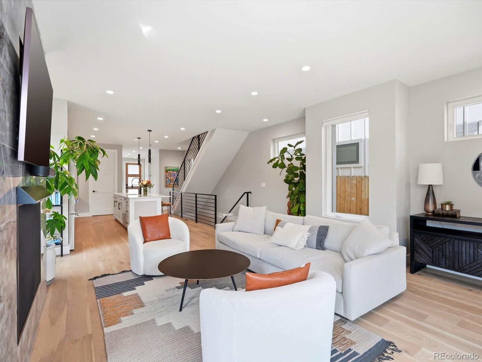 MLS Image #13 for 3280 w hayward place,denver, Colorado