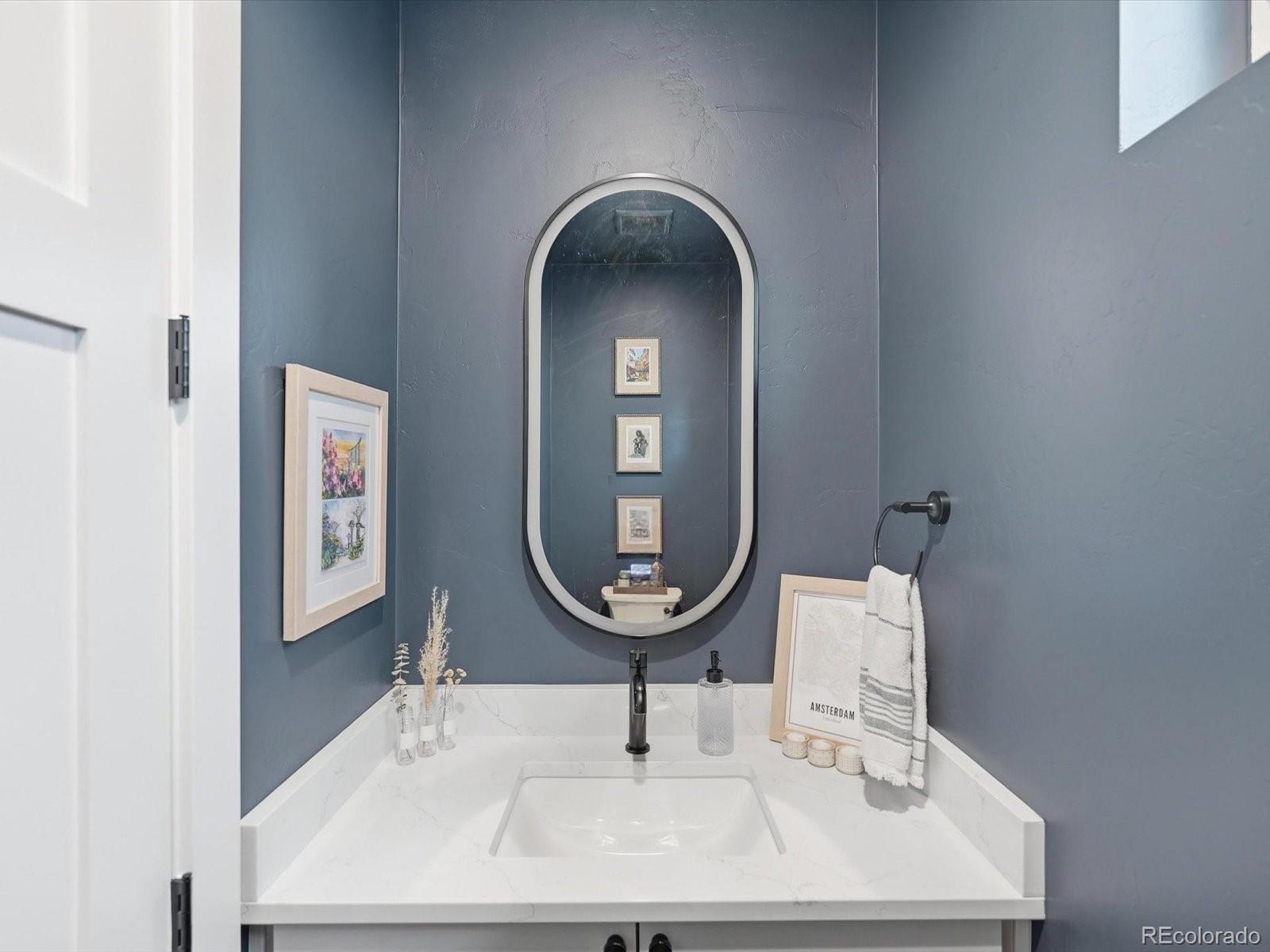 MLS Image #4 for 3280 w hayward place,denver, Colorado