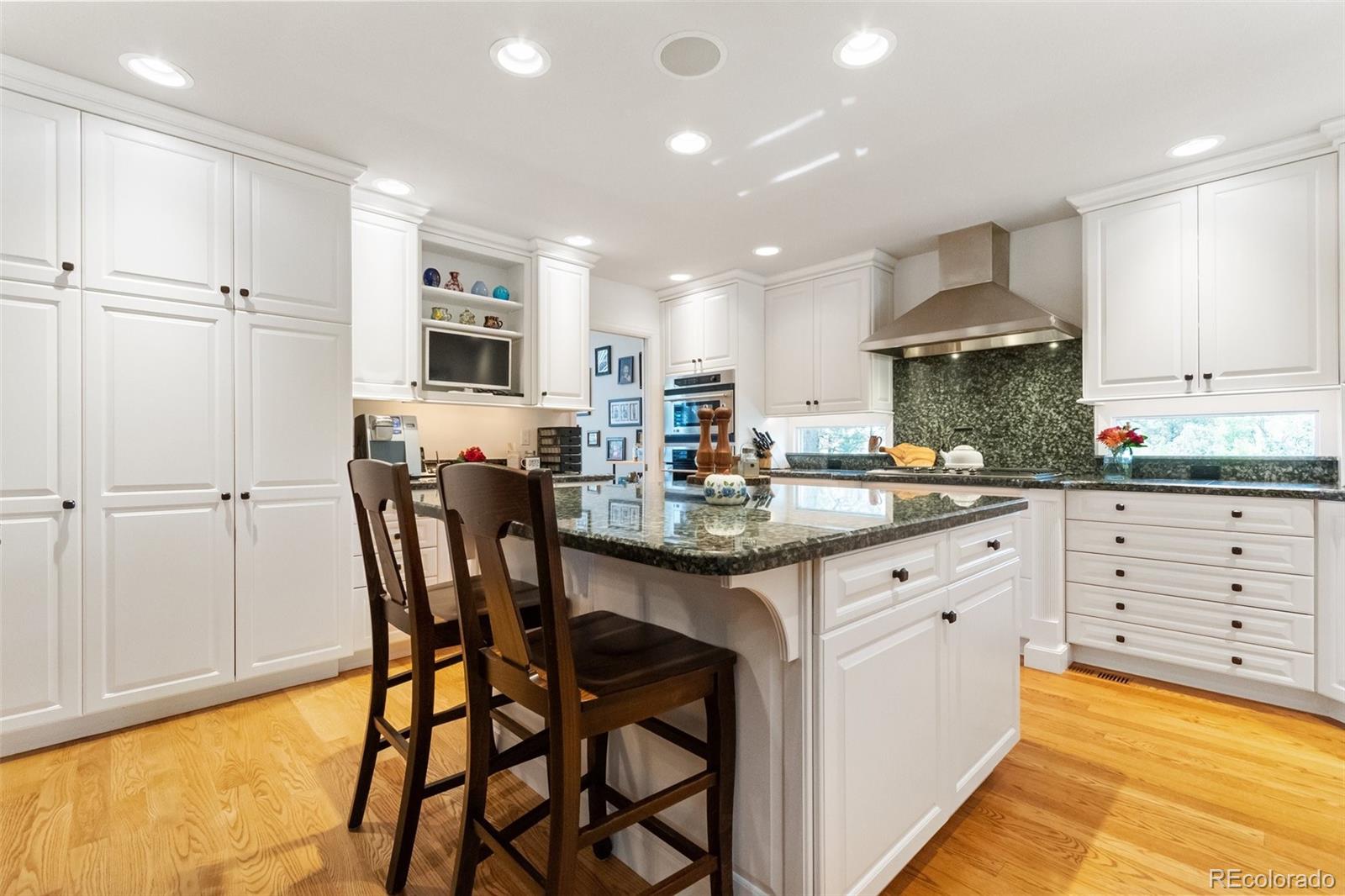 MLS Image #10 for 7693  yorkshire drive,castle pines, Colorado