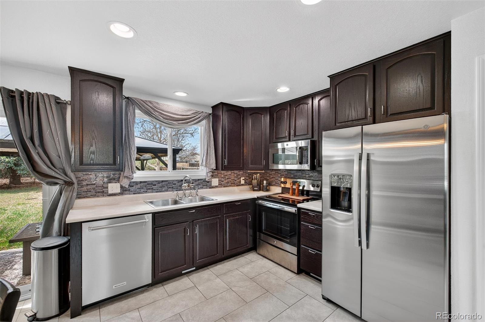 MLS Image #10 for 1205 s telluride street,aurora, Colorado