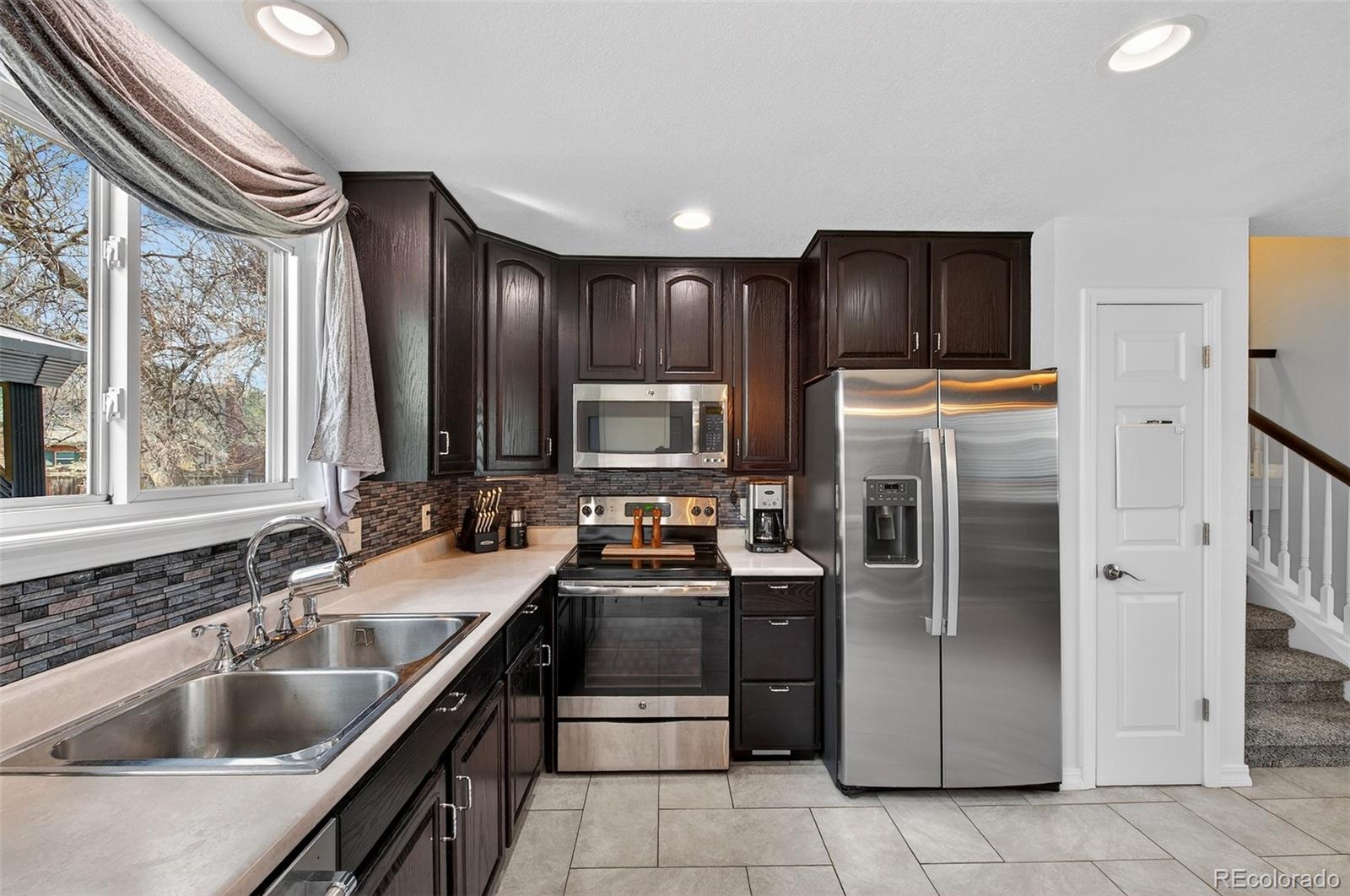 MLS Image #11 for 1205 s telluride street,aurora, Colorado
