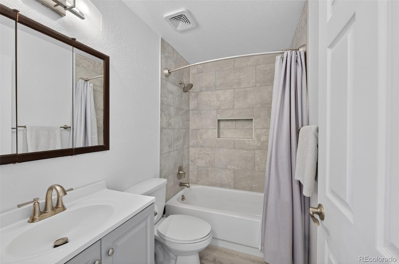 MLS Image #14 for 1205 s telluride street,aurora, Colorado