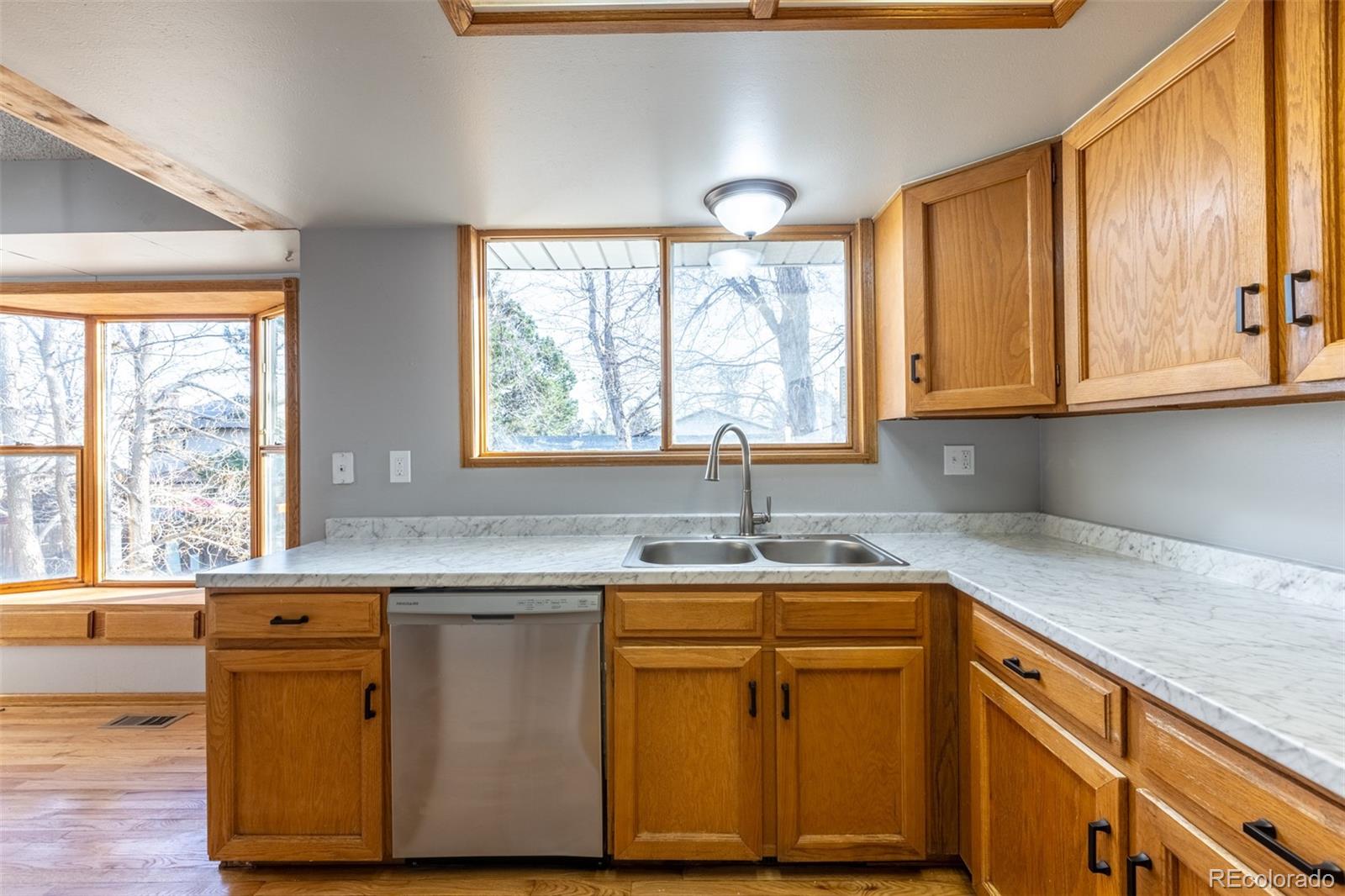 MLS Image #10 for 16565 e girard avenue,aurora, Colorado