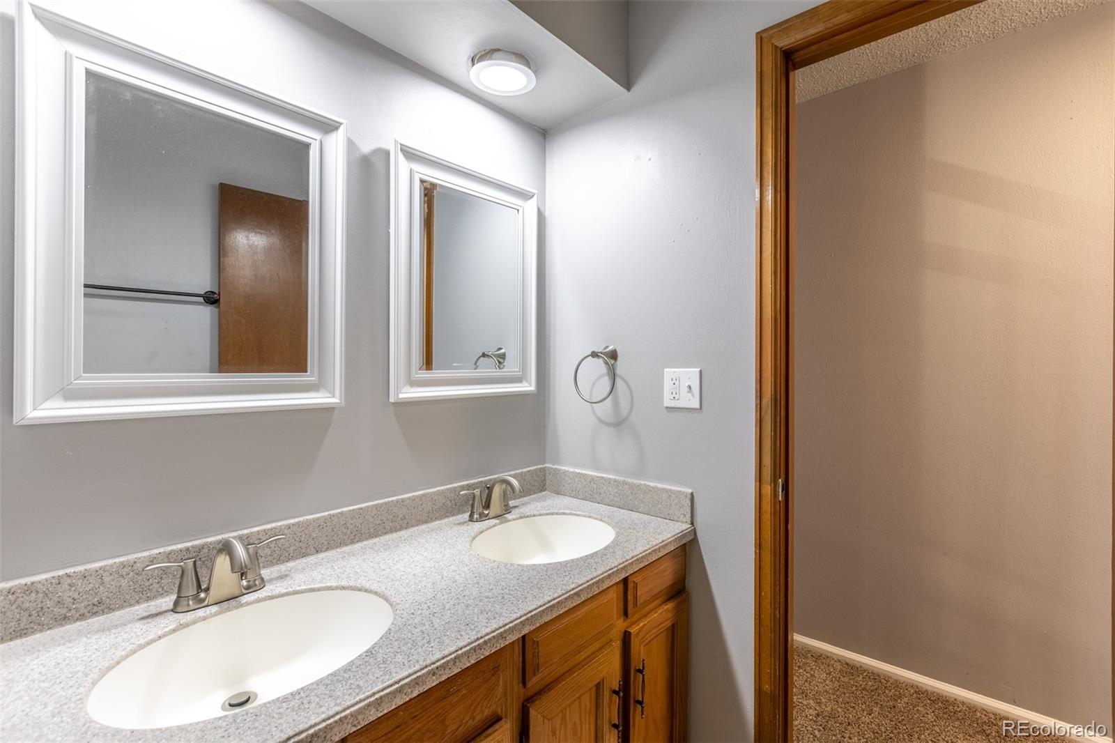 MLS Image #28 for 16565 e girard avenue,aurora, Colorado