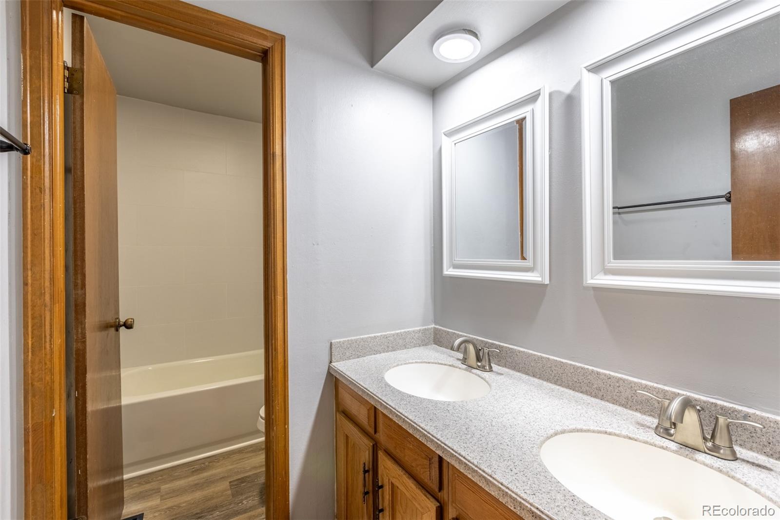 MLS Image #29 for 16565 e girard avenue,aurora, Colorado