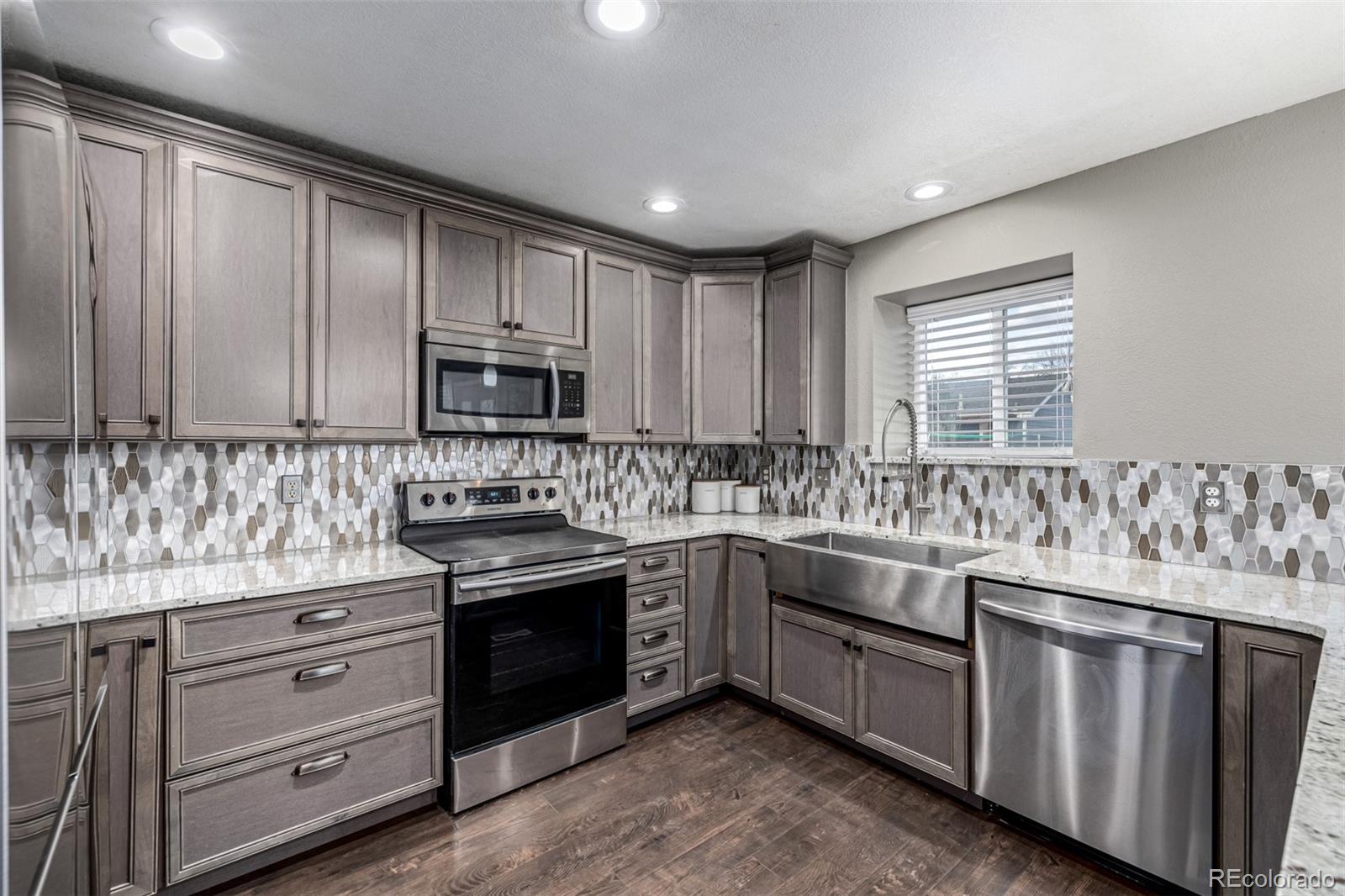 MLS Image #17 for 6158  zenobia court,arvada, Colorado