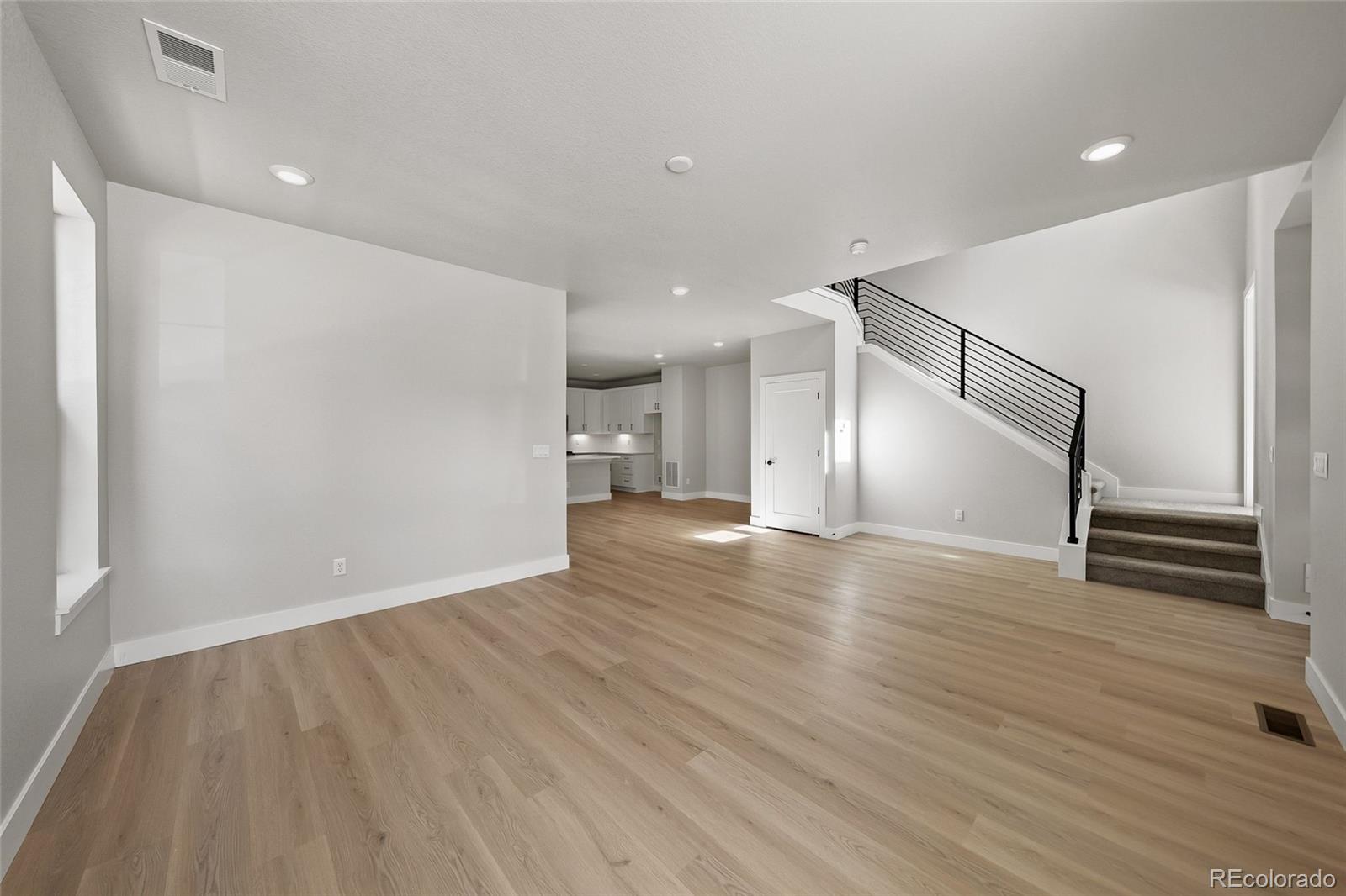MLS Image #3 for 7321  goldbloom lane,littleton, Colorado