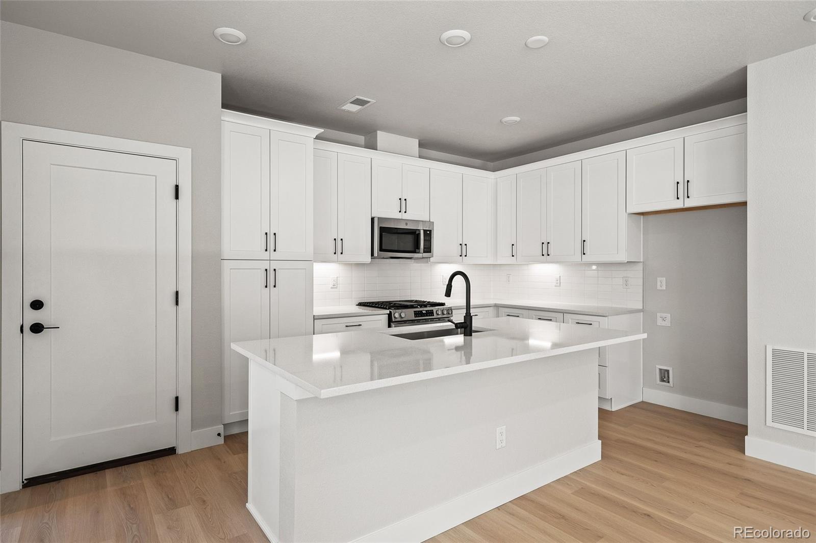 MLS Image #6 for 7321  goldbloom lane,littleton, Colorado