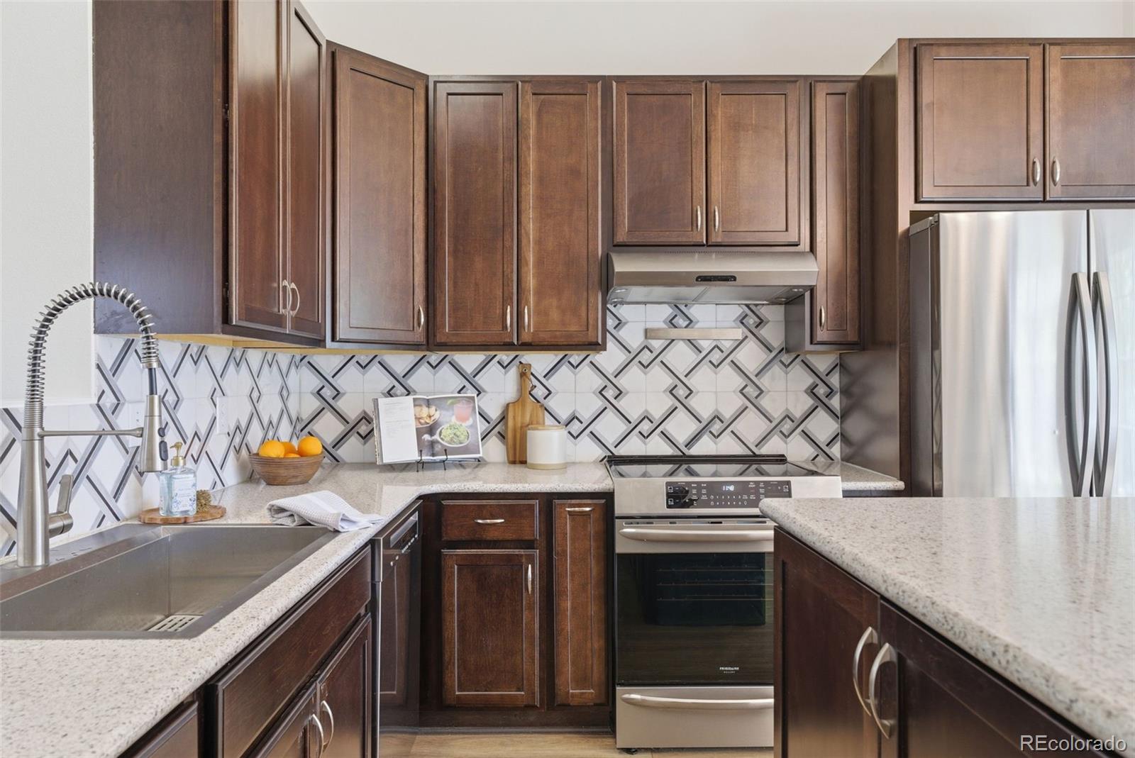 MLS Image #13 for 2013  mount sneffels street,longmont, Colorado