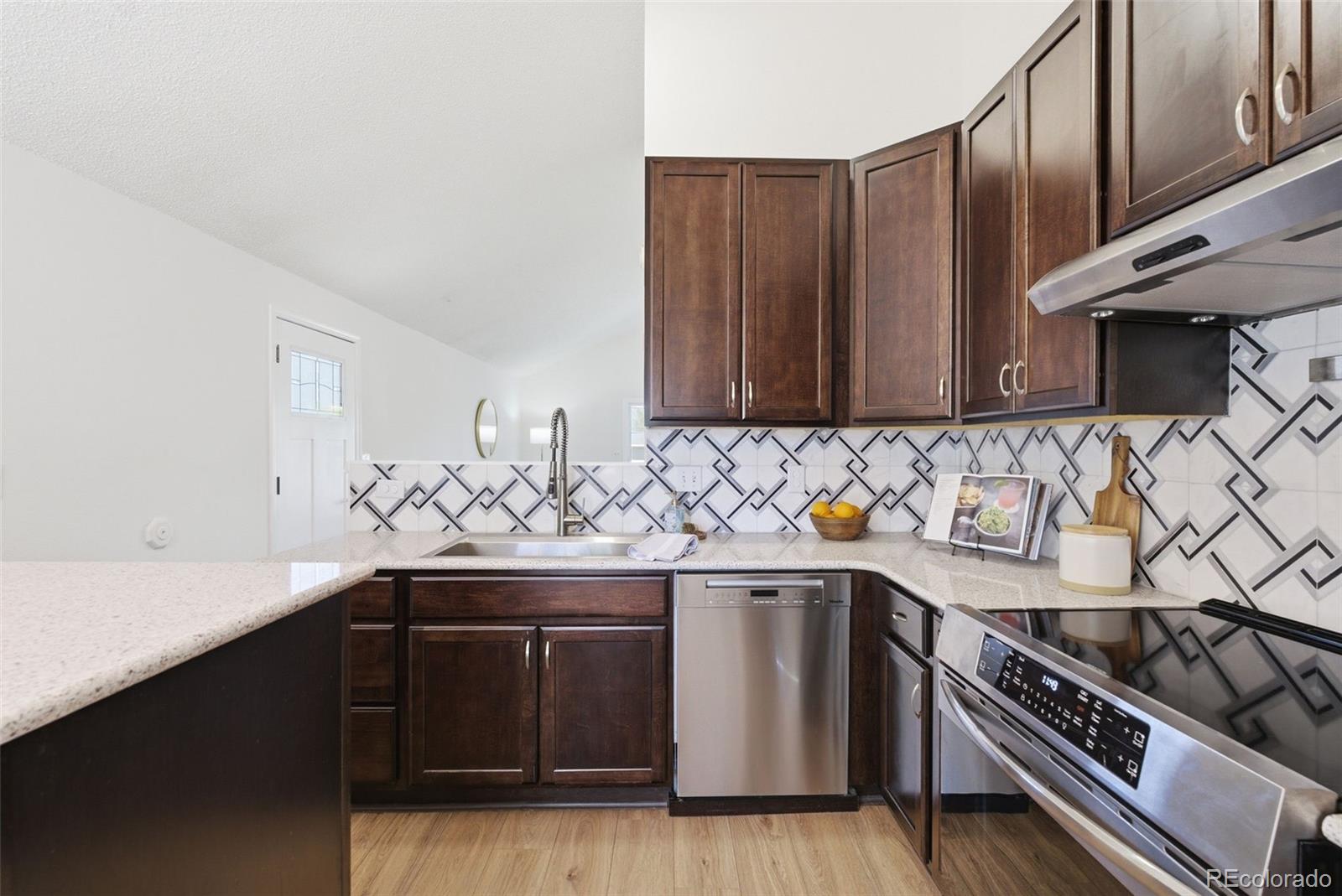 MLS Image #15 for 2013  mount sneffels street,longmont, Colorado