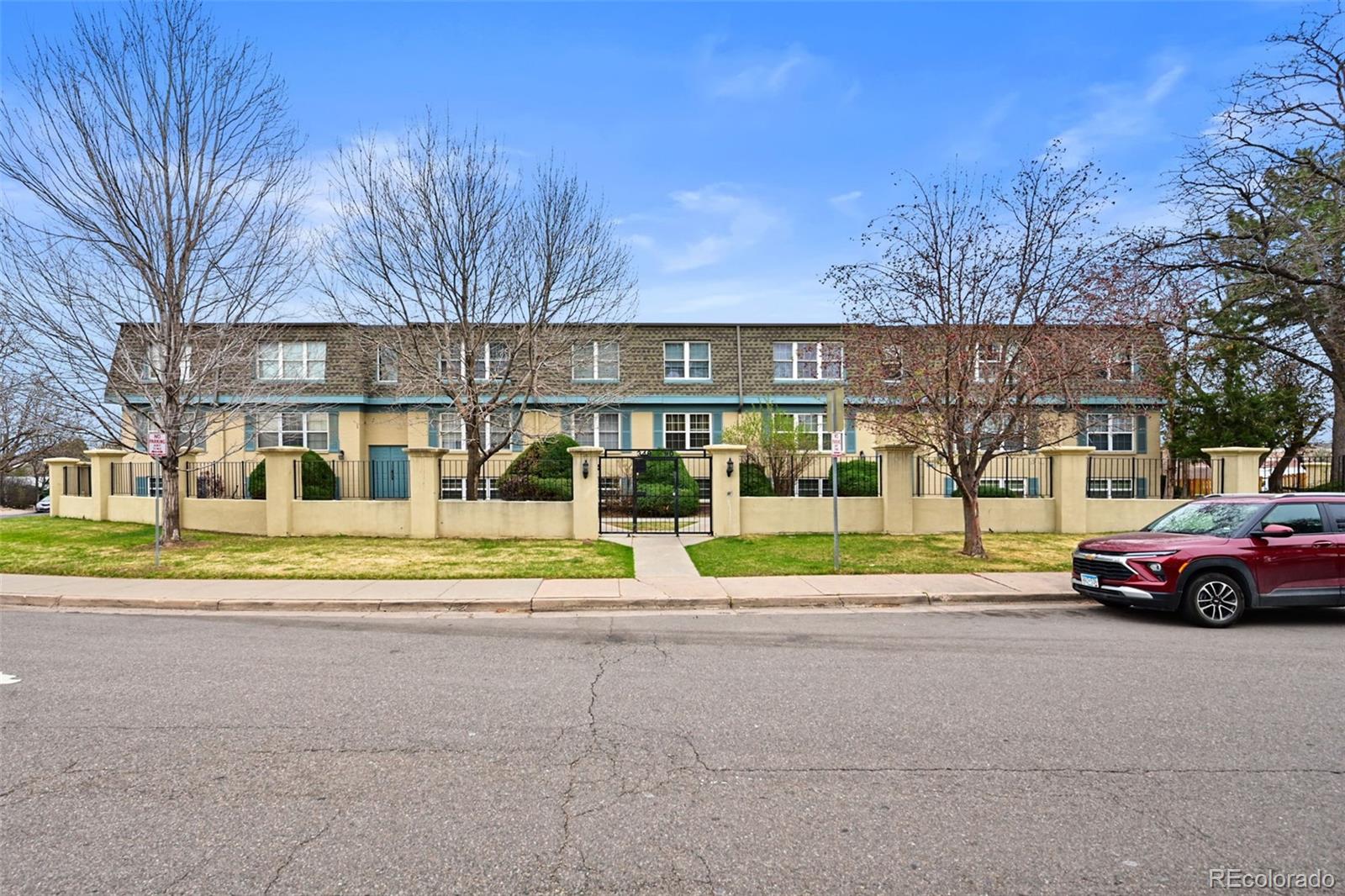 MLS Image #1 for 3480 s akron street 8,denver, Colorado