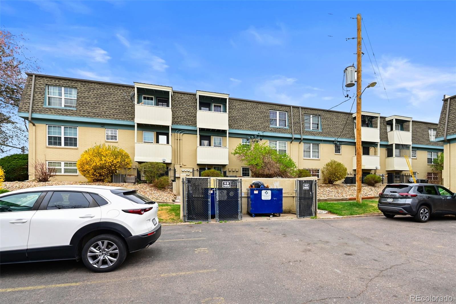 MLS Image #19 for 3480 s akron street 8,denver, Colorado