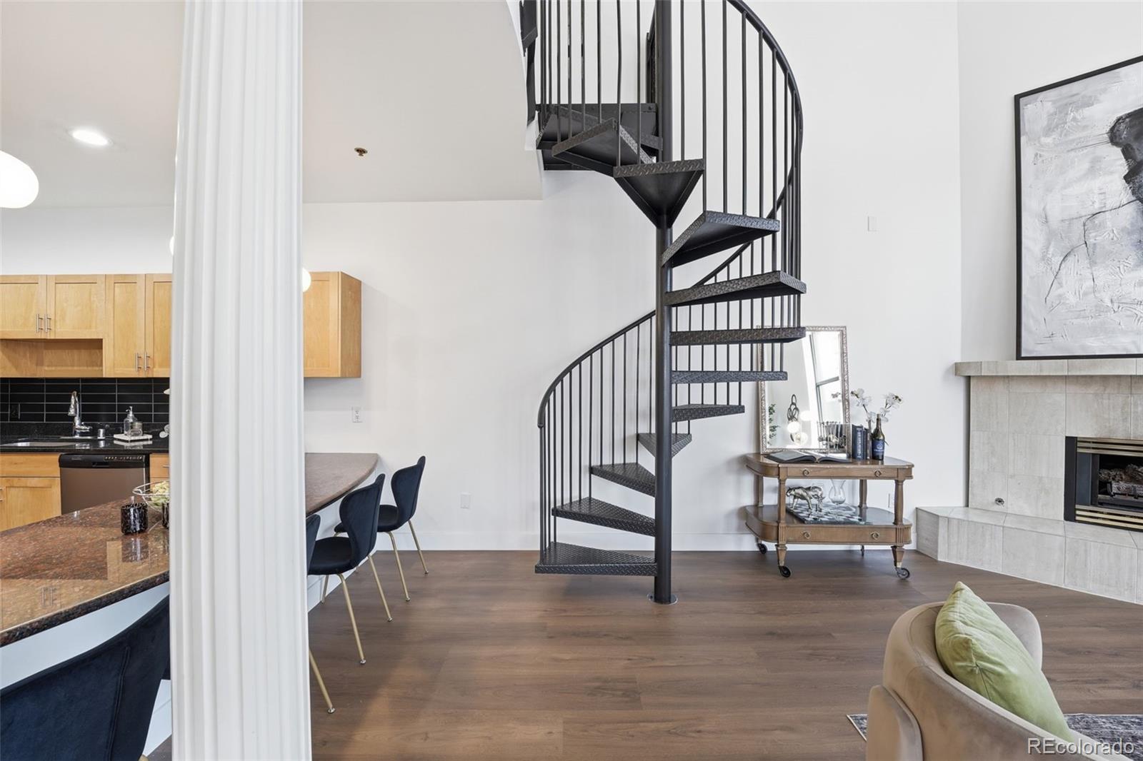 MLS Image #18 for 930  acoma street 305,denver, Colorado