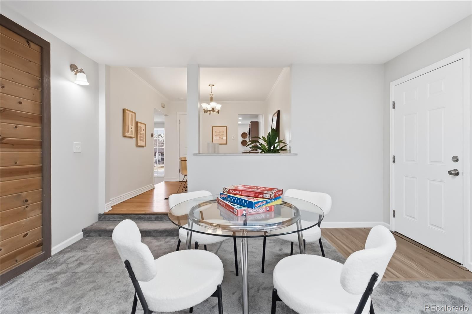 MLS Image #13 for 1225  roslyn street,denver, Colorado