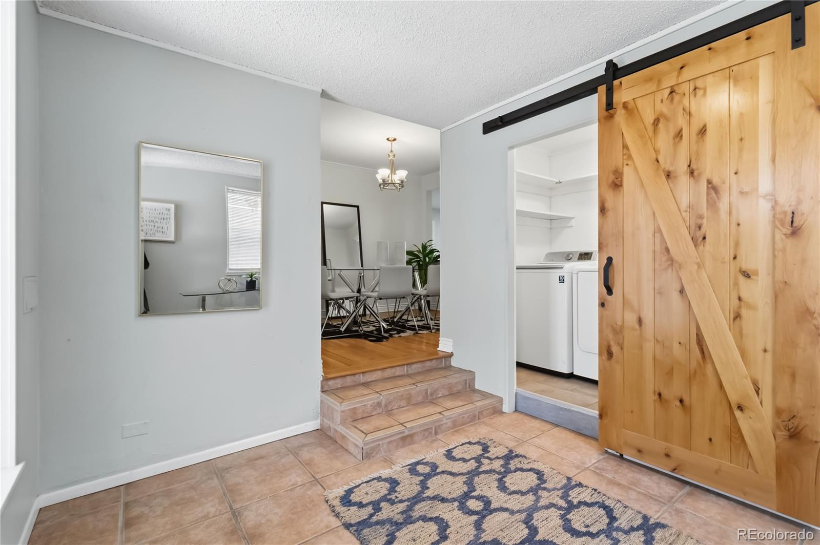 MLS Image #7 for 1225  roslyn street,denver, Colorado