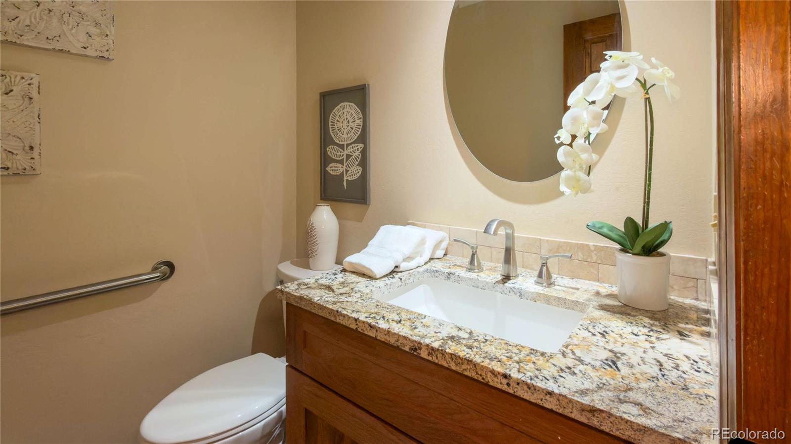 MLS Image #11 for 8154 s harrison circle,centennial, Colorado