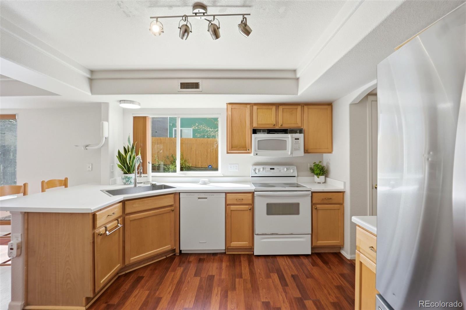 MLS Image #12 for 3875  perth street,denver, Colorado