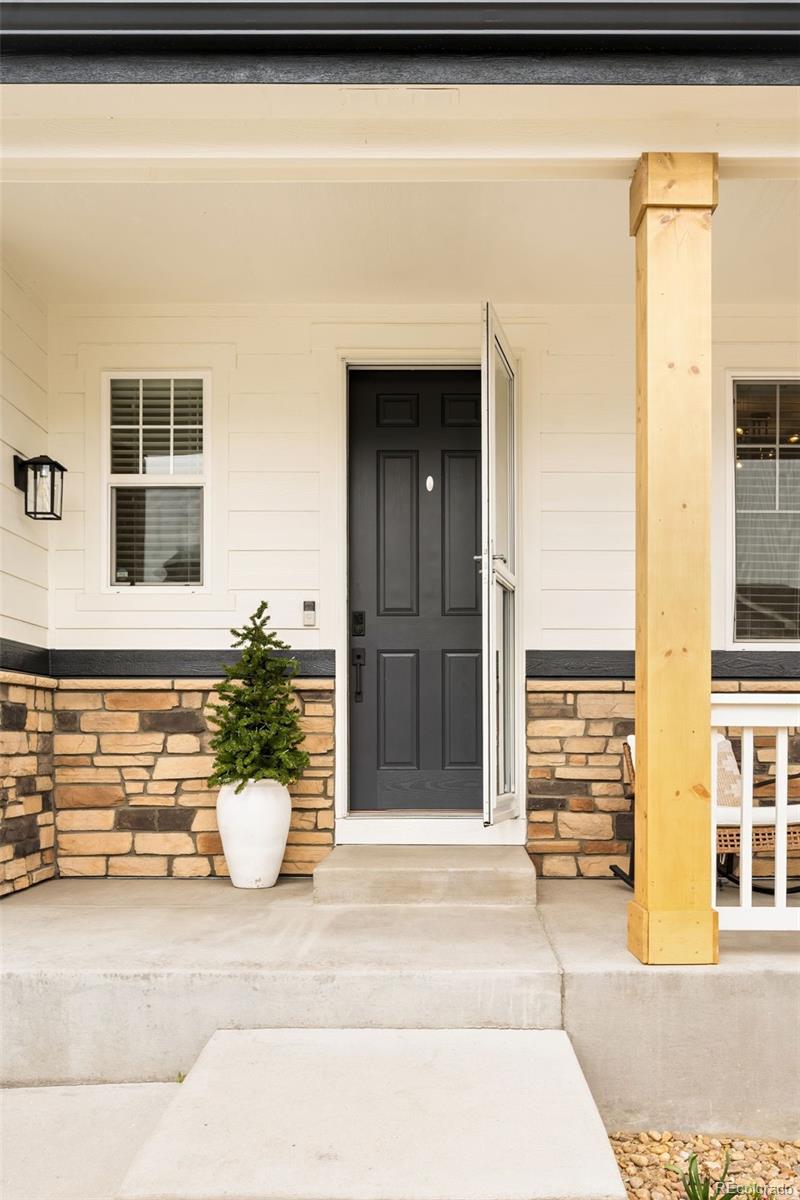 MLS Image #2 for 3065  rising moon way,castle rock, Colorado