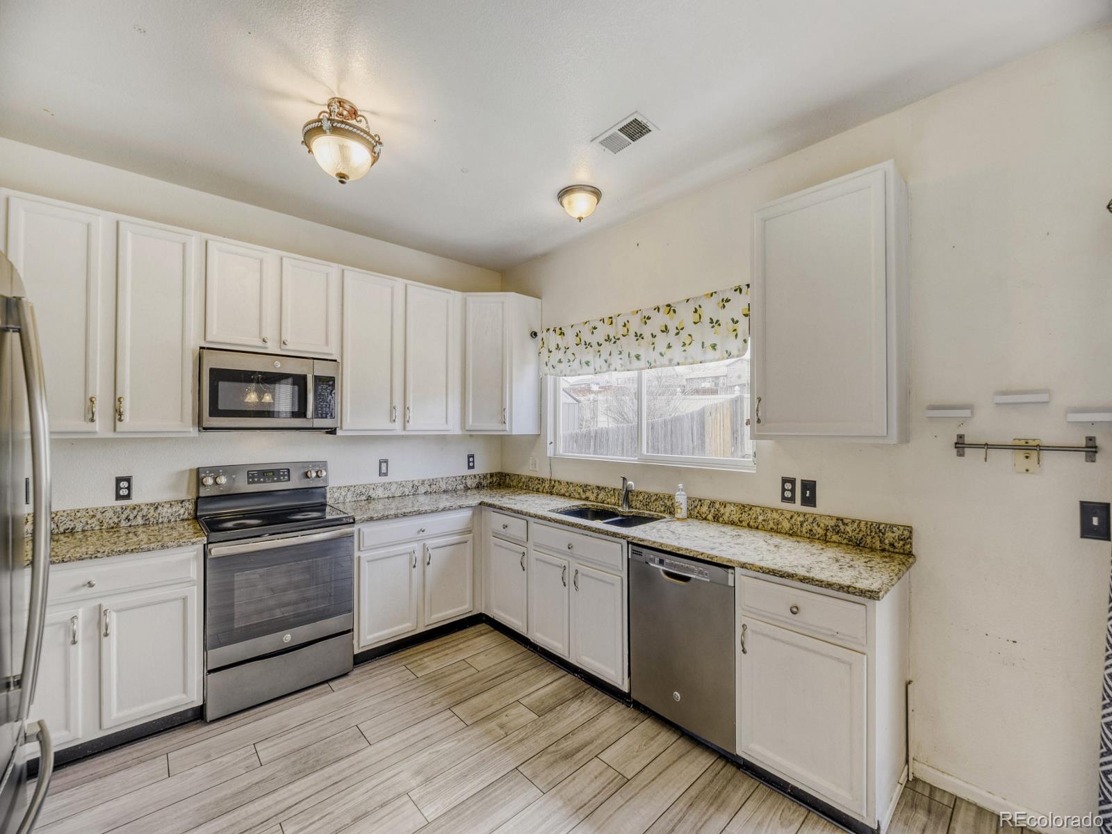 MLS Image #11 for 3879 s himalaya way,aurora, Colorado