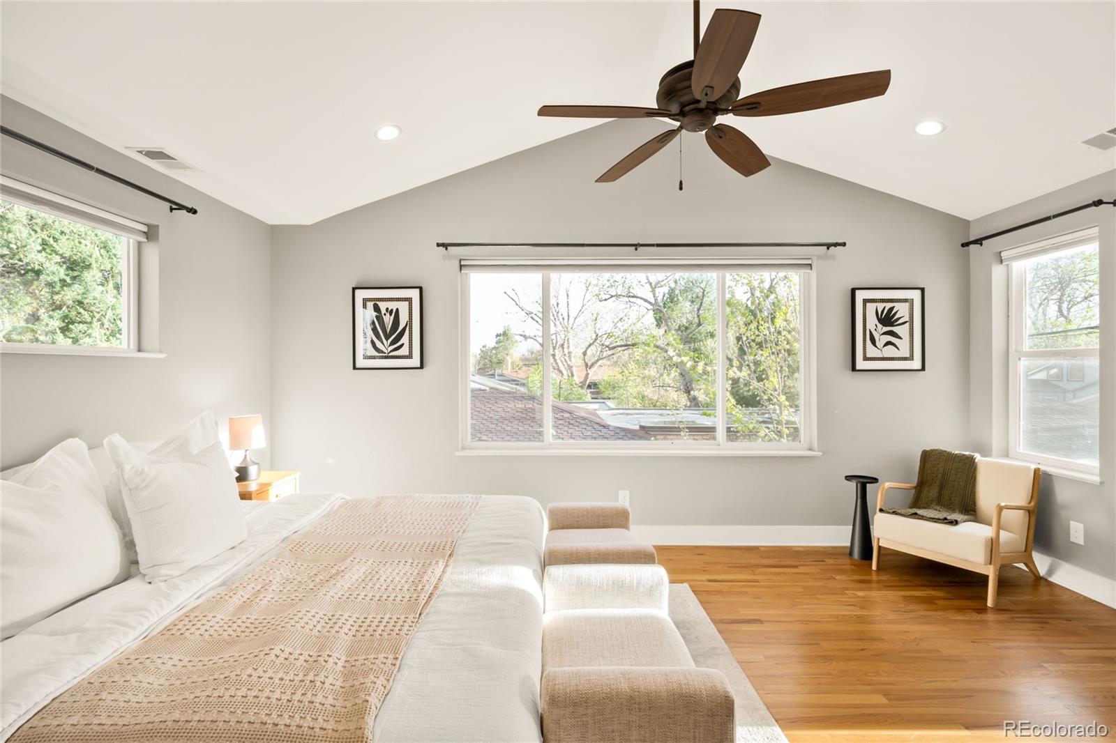 MLS Image #15 for 2051  olive street,denver, Colorado