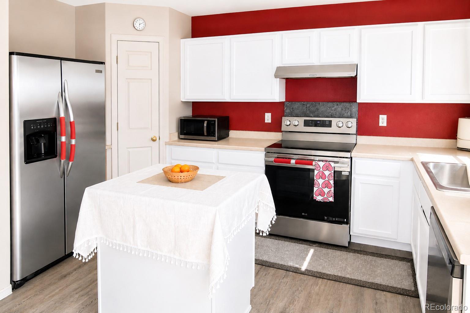MLS Image #16 for 10716  steele street,northglenn, Colorado