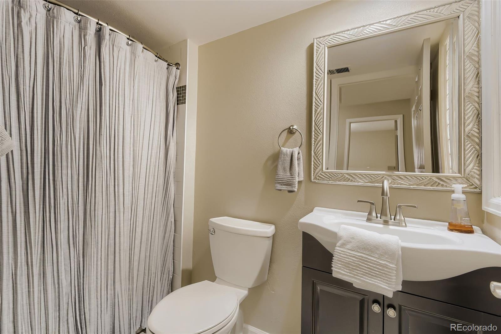 MLS Image #29 for 6490 s heritage place,centennial, Colorado