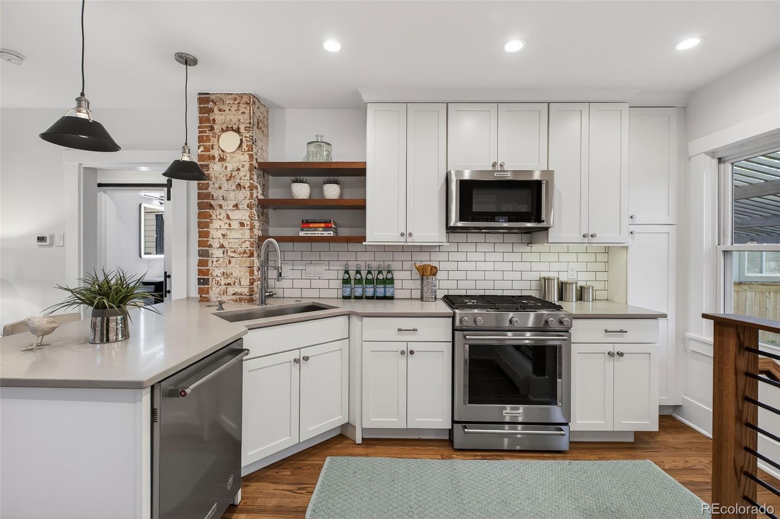 MLS Image #11 for 3351 w 36th avenue,denver, Colorado