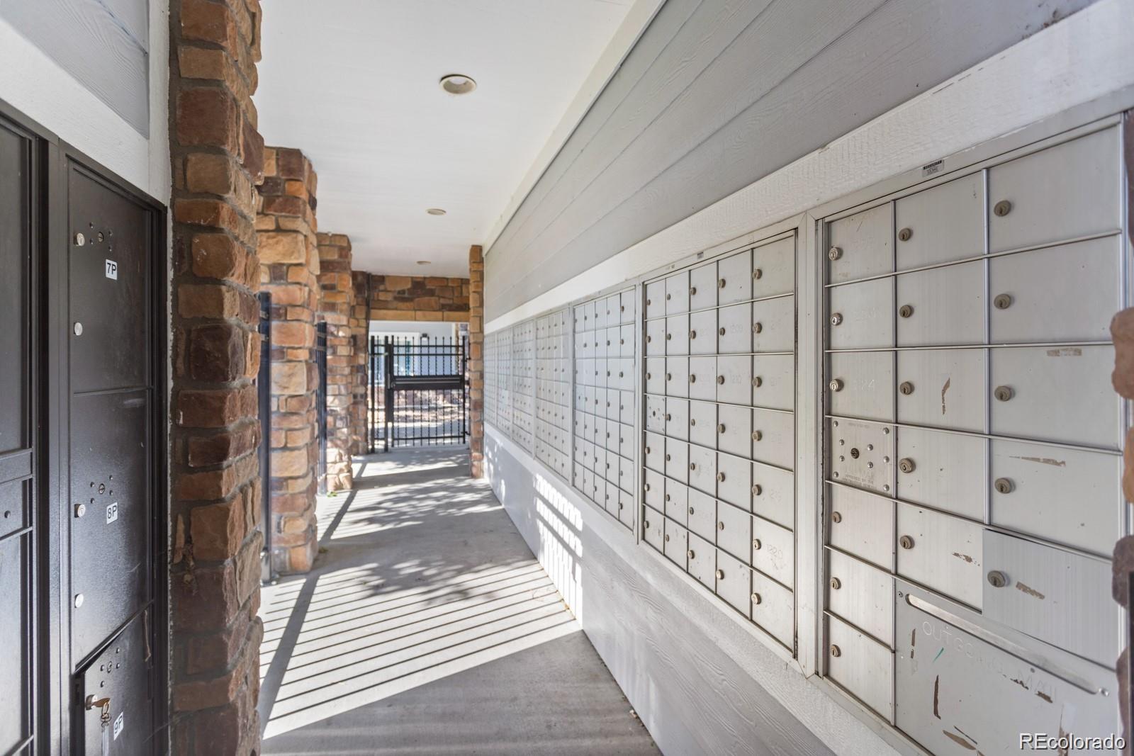 MLS Image #37 for 5255  memphis street,denver, Colorado