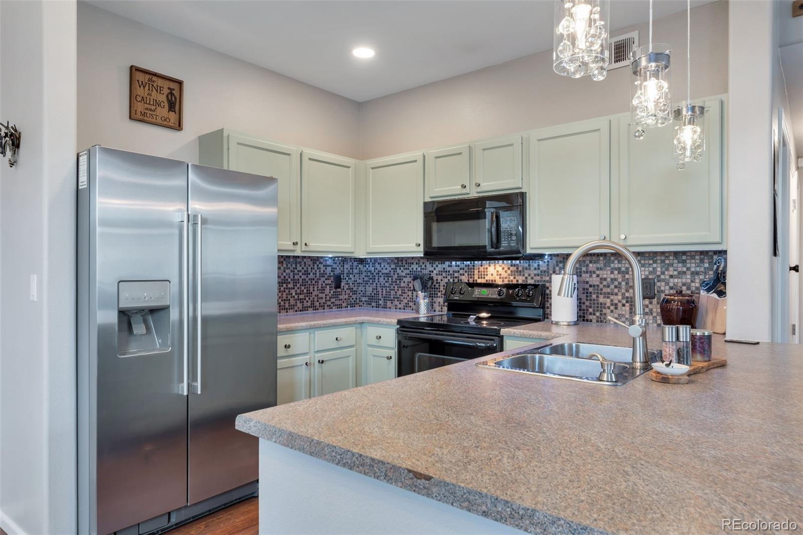 MLS Image #6 for 8500 e jefferson avenue 11f,denver, Colorado