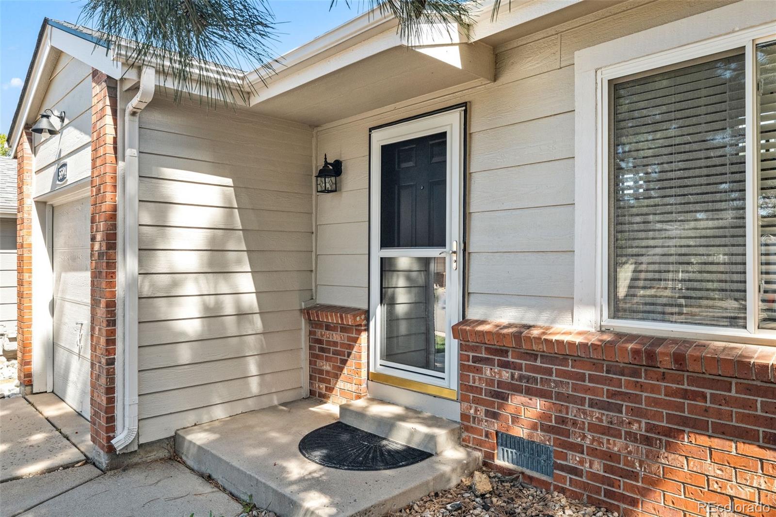 MLS Image #3 for 5594 s zang street,littleton, Colorado