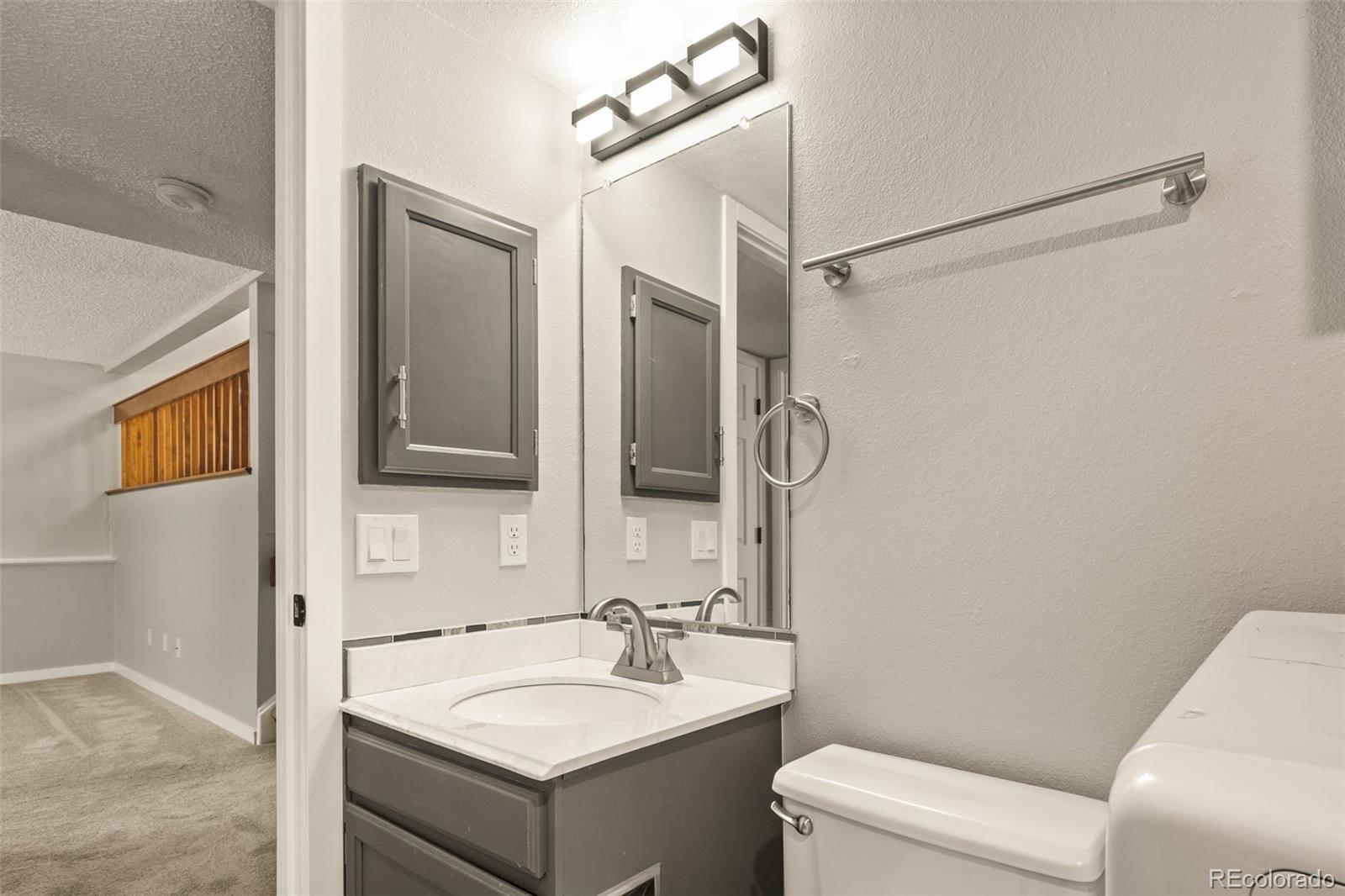 MLS Image #32 for 5594 s zang street,littleton, Colorado