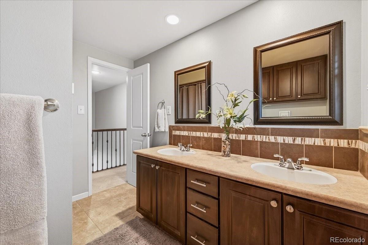 MLS Image #31 for 7156 s kendall boulevard,littleton, Colorado