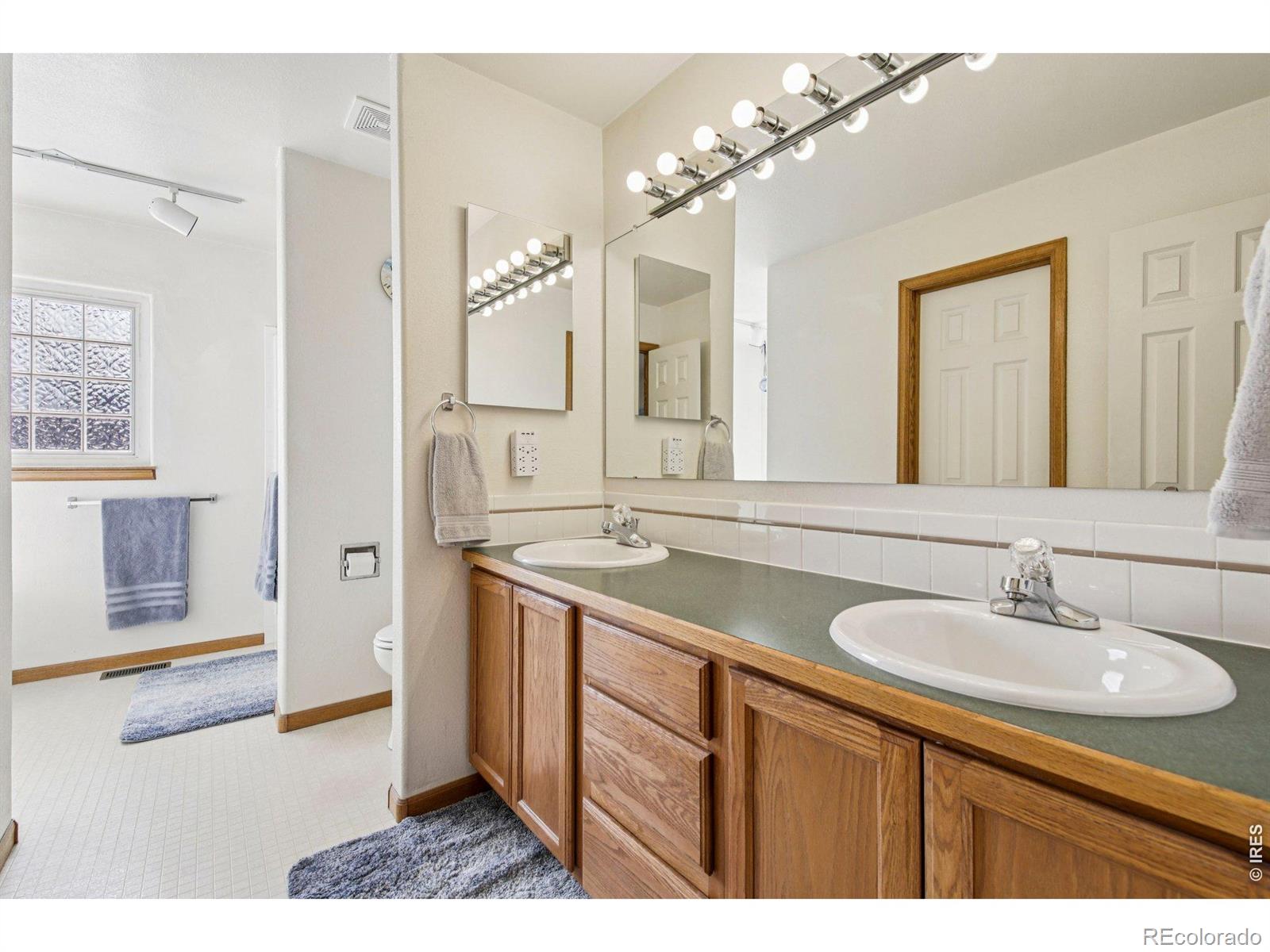 MLS Image #14 for 302  victoria street,berthoud, Colorado