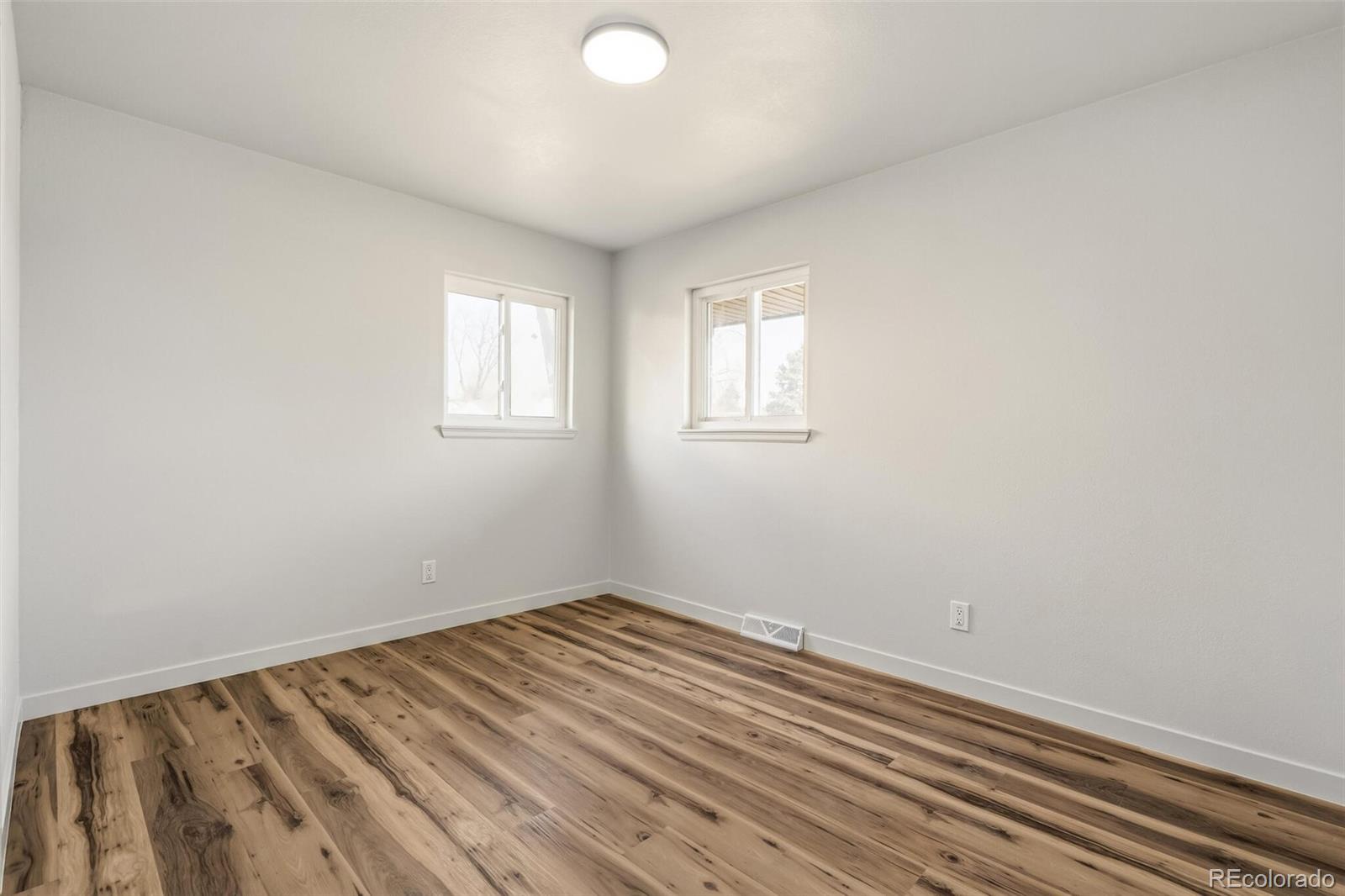 MLS Image #12 for 1000  del norte street,denver, Colorado
