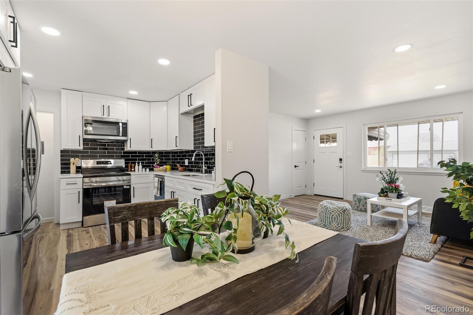 MLS Image #4 for 1000  del norte street,denver, Colorado