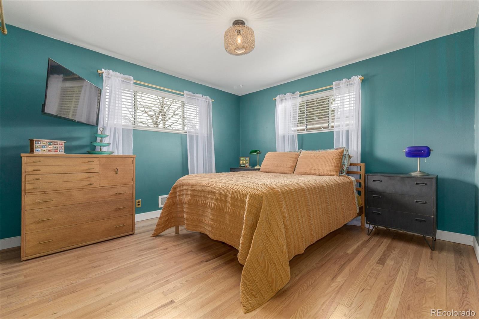 MLS Image #8 for 7240  avrum drive,denver, Colorado