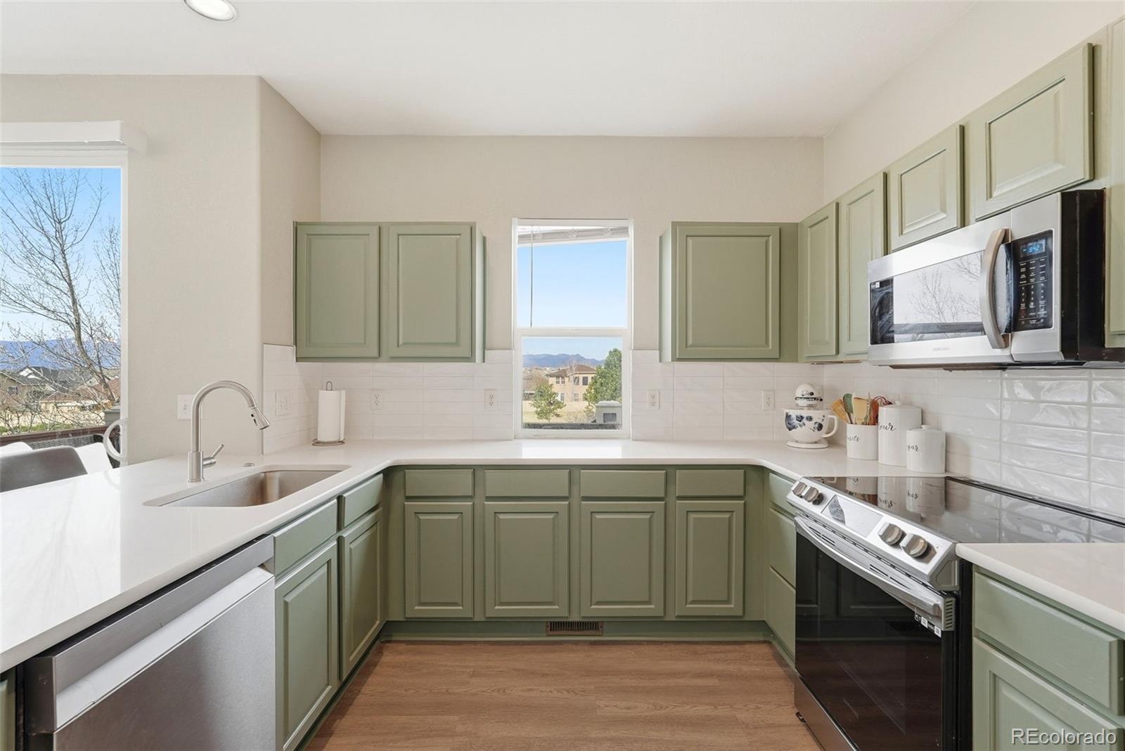 MLS Image #13 for 6290  canyon crest loop,colorado springs, Colorado