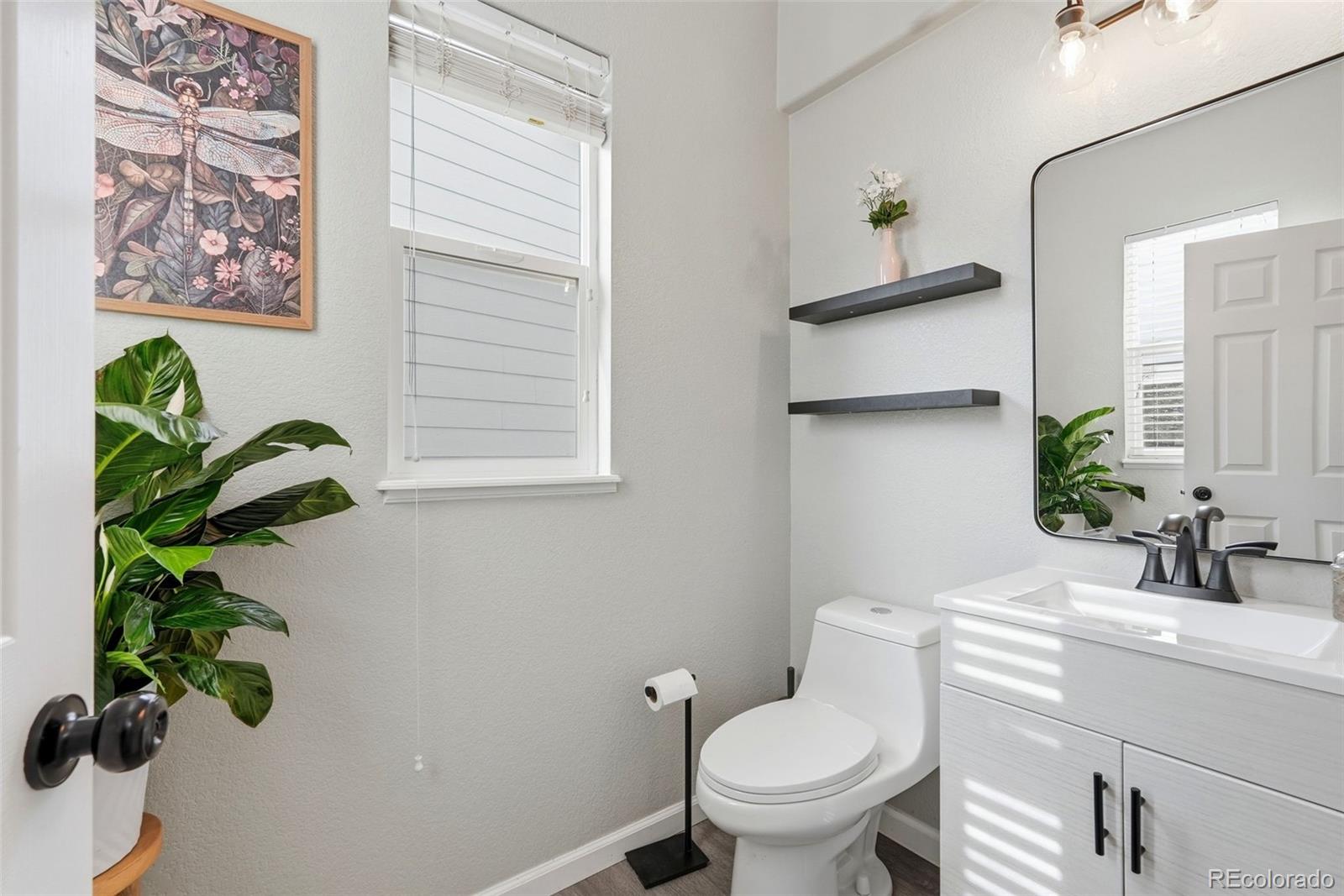 MLS Image #3 for 6290  canyon crest loop,colorado springs, Colorado