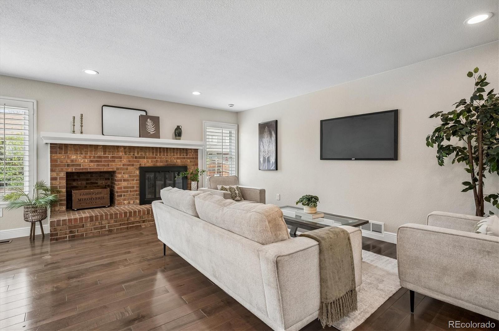 MLS Image #4 for 10138 w roxbury avenue,littleton, Colorado