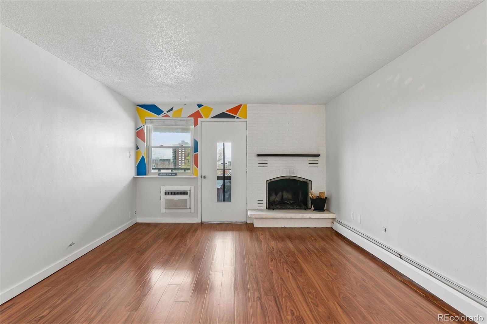 MLS Image #6 for 1233 n ogden street,denver, Colorado