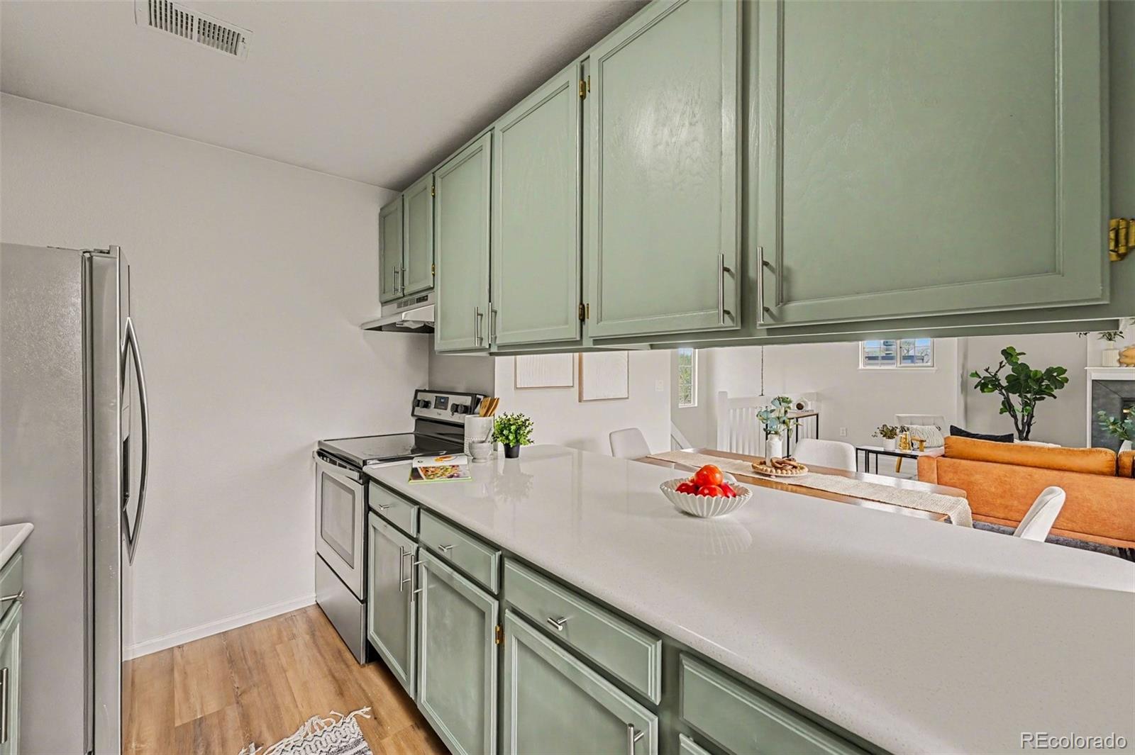 MLS Image #12 for 9175 w cedar drive e,lakewood, Colorado