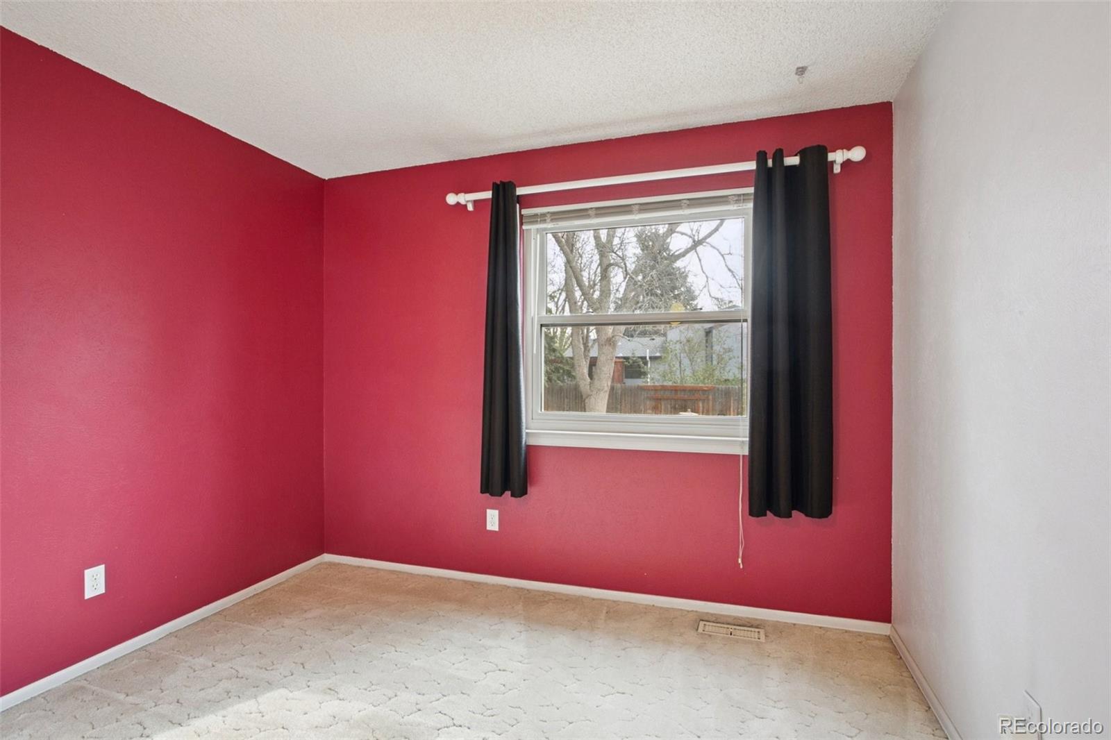 MLS Image #14 for 2454  tulip street,longmont, Colorado