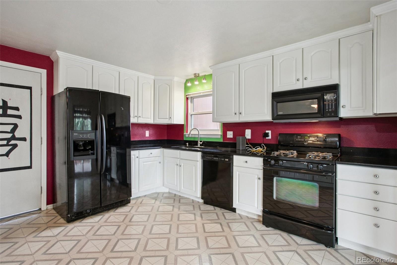 MLS Image #7 for 2454  tulip street,longmont, Colorado